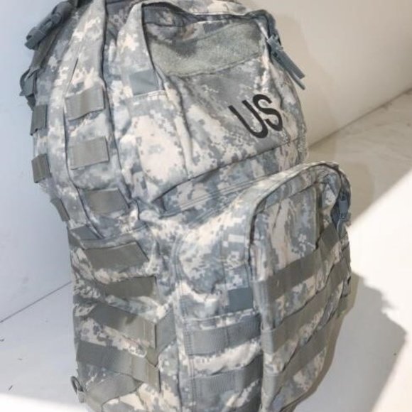 Official US Military Issue ACU MOLLE II Medium Rucksack, NEW w/ tags. - Picture 9 of 9
